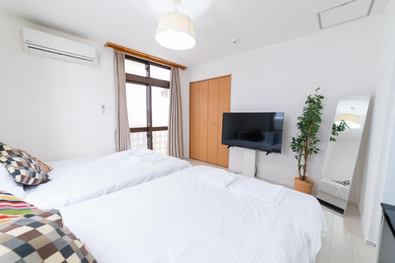 Izumisaki Terrace402 Apart otel Naha Dış mekan fotoğraf